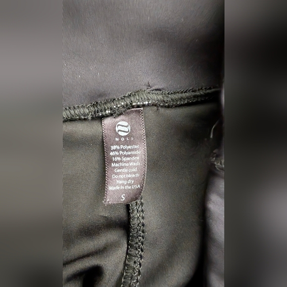 Noli Black Leggings with Silver Accents - Picture 5 of 6